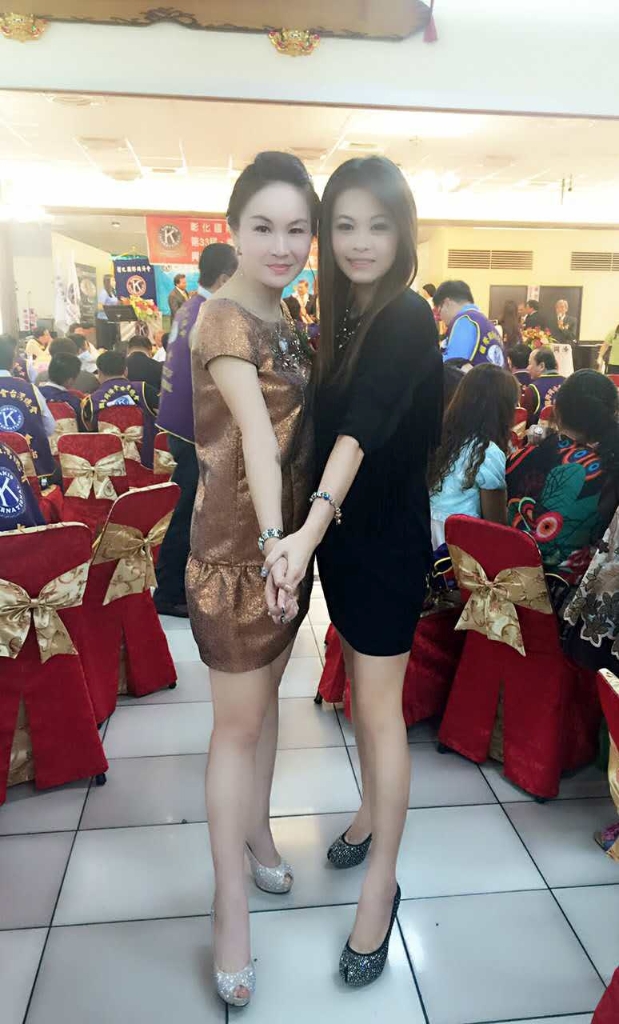 29天清一百吨垃圾，正妹靓机绚丽环岛行