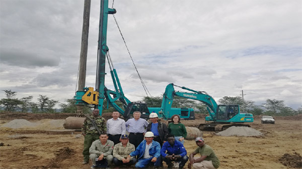 FH至尊智能入岩神器在东非肯尼亚获赞，人好设备好