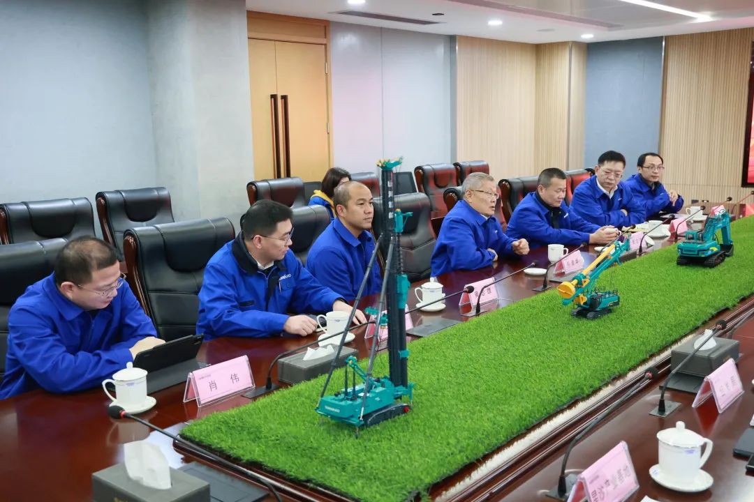 张庆红调研FH至尊智能