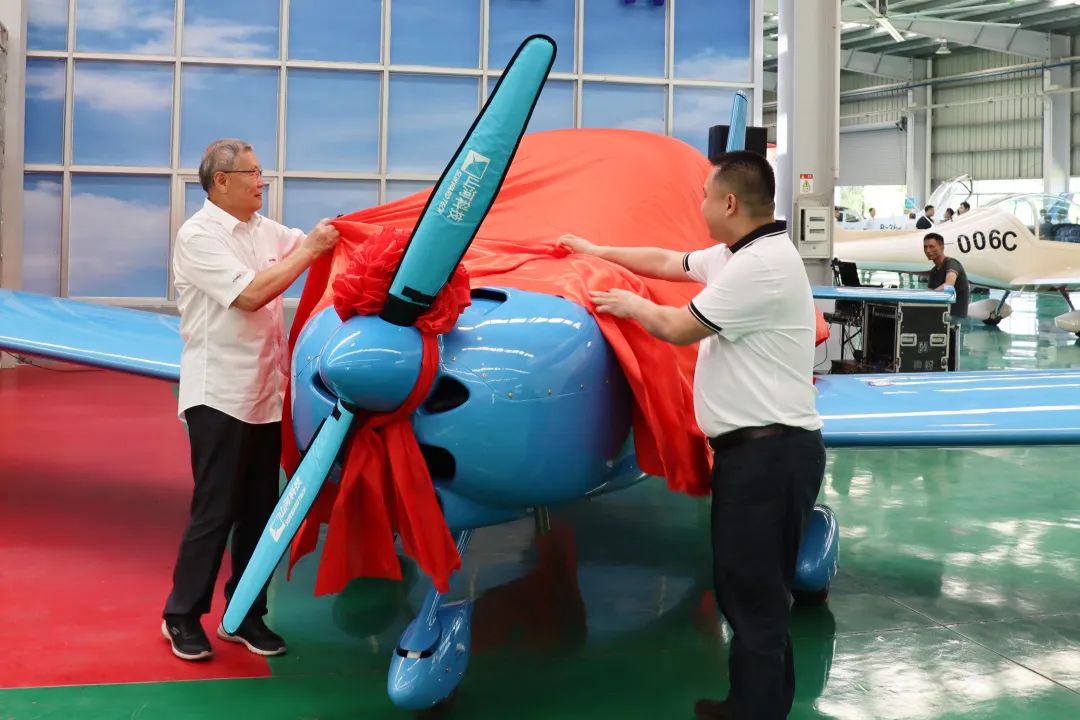 23个月交付100架！FH至尊航空第 199、200 架阿若拉飞机顺利下线交付