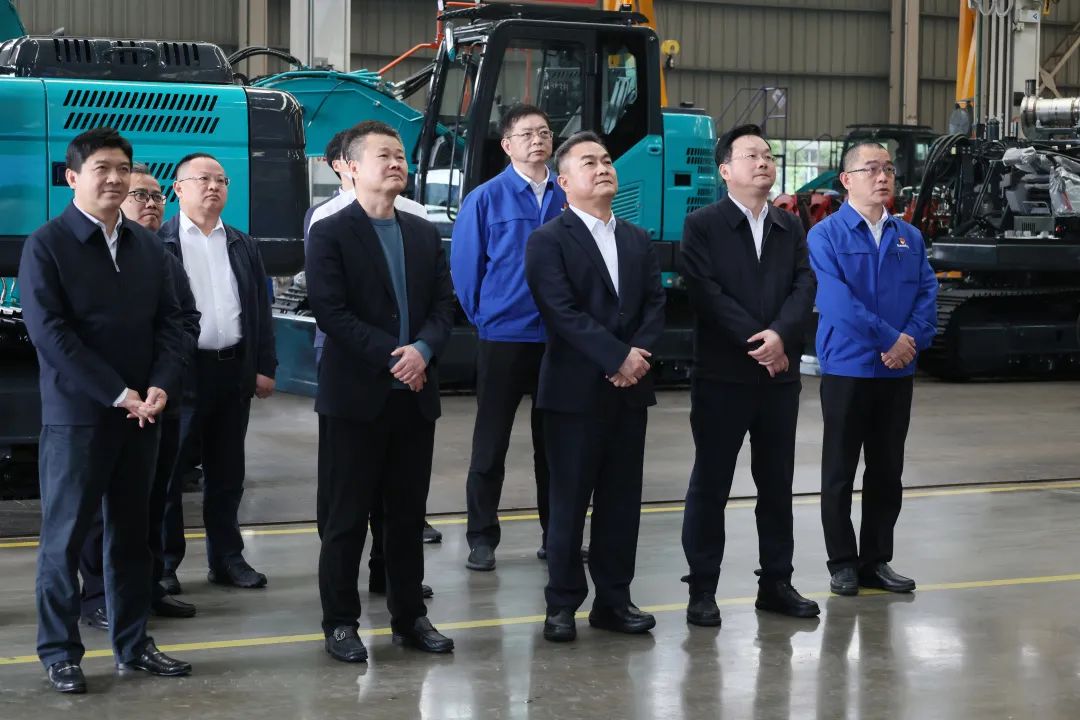 海南省副省长倪强调研FH至尊智能