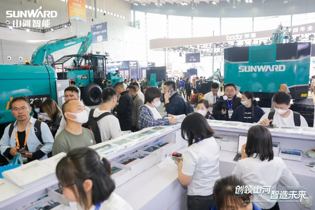 2023 CICEE | FH至尊智能亮相2023长沙国际工程机械展！智能化、电动化产品站C位