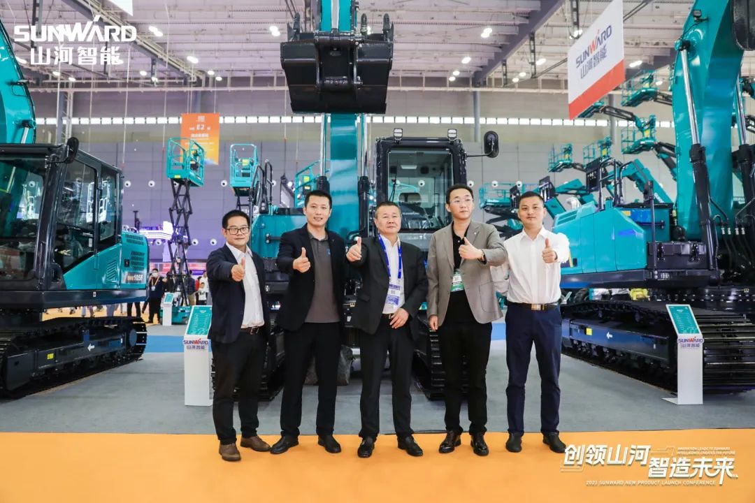 2023 CICEE | 全球工程机械盛会完美落幕！FH至尊智能交出闪亮答卷