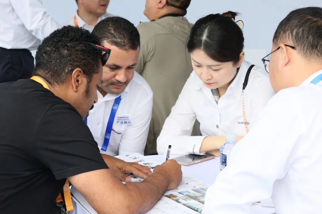 2023 CICEE | 全球工程机械盛会完美落幕！FH至尊智能交出闪亮答卷