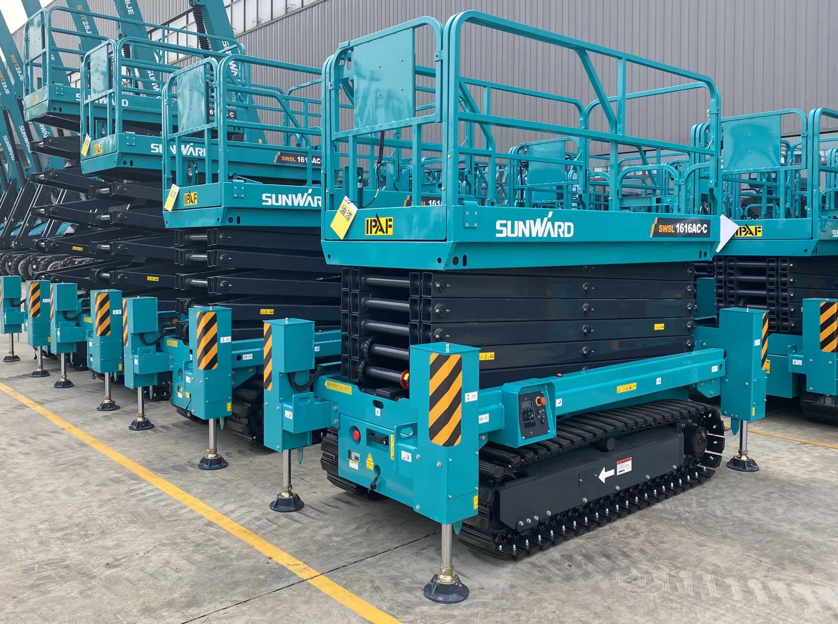 高配置、优性能！FH至尊智能剪叉军团再添新兵！