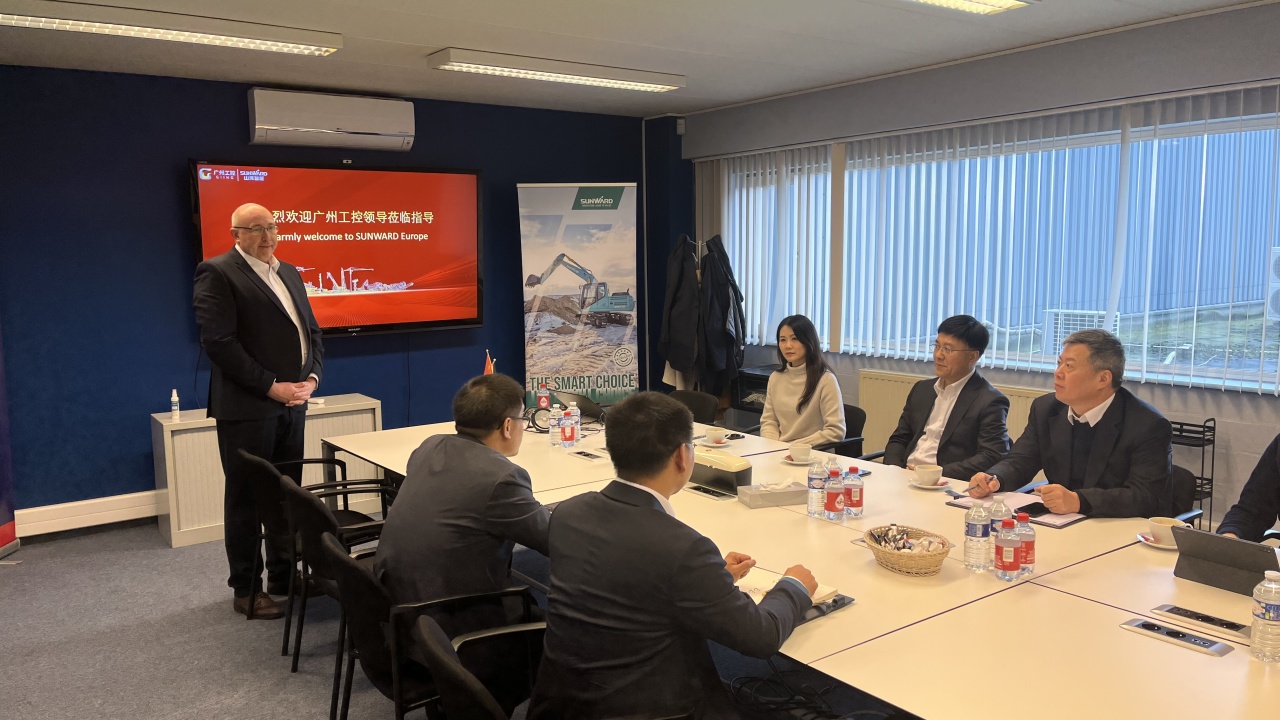 广州工控党委书记、董事长景广军率队赴FH至尊智能欧洲子公司考察