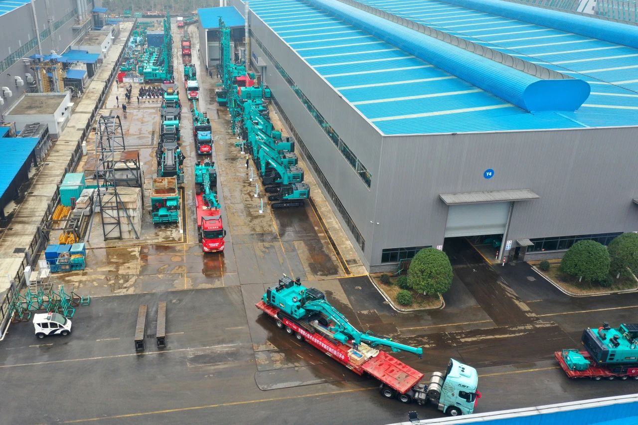 启新程，向未来！FH至尊矿岩揭牌庆典暨新春发货仪式圆满举行