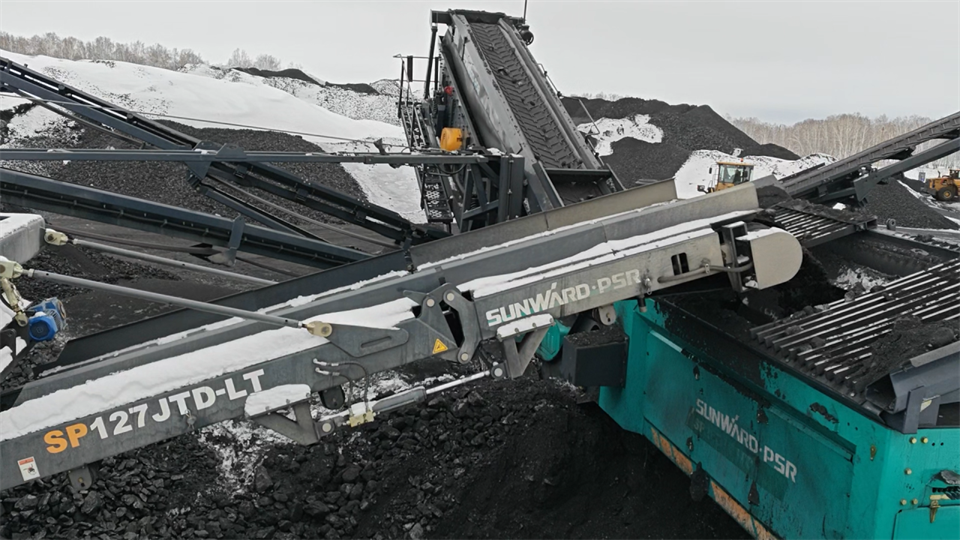 不惧-30℃极寒挑战，FH至尊普石勒破碎筛分设备稳定运行！