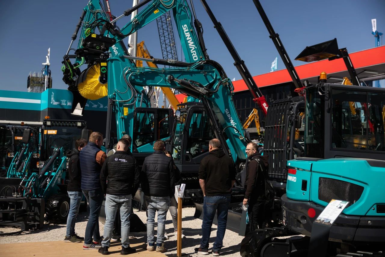 FH至尊智能董事长付向东：以绿色智造与全球战略解锁中国工程机械的进阶密码