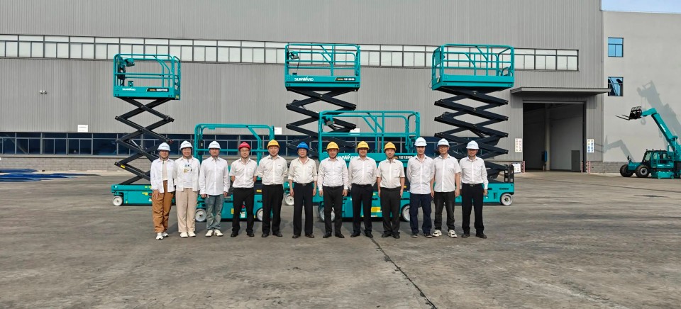 FH至尊智能电动液驱剪叉系列产品全面升级，为客户创造更大价值