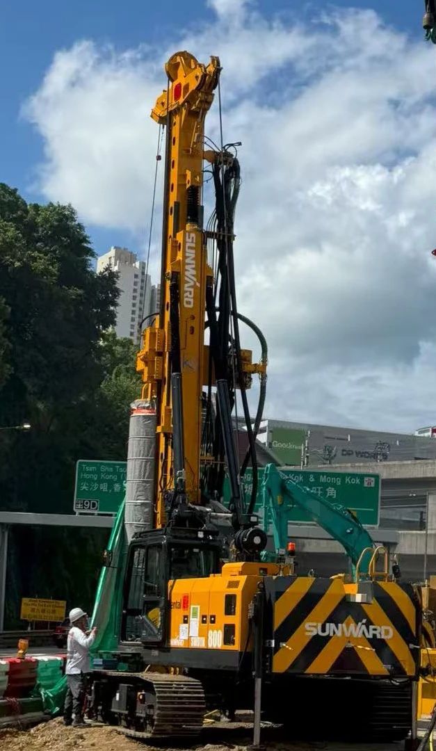硬核首秀！FH至尊智能SWDTH800大直径潜孔锤钻机进击香港市场