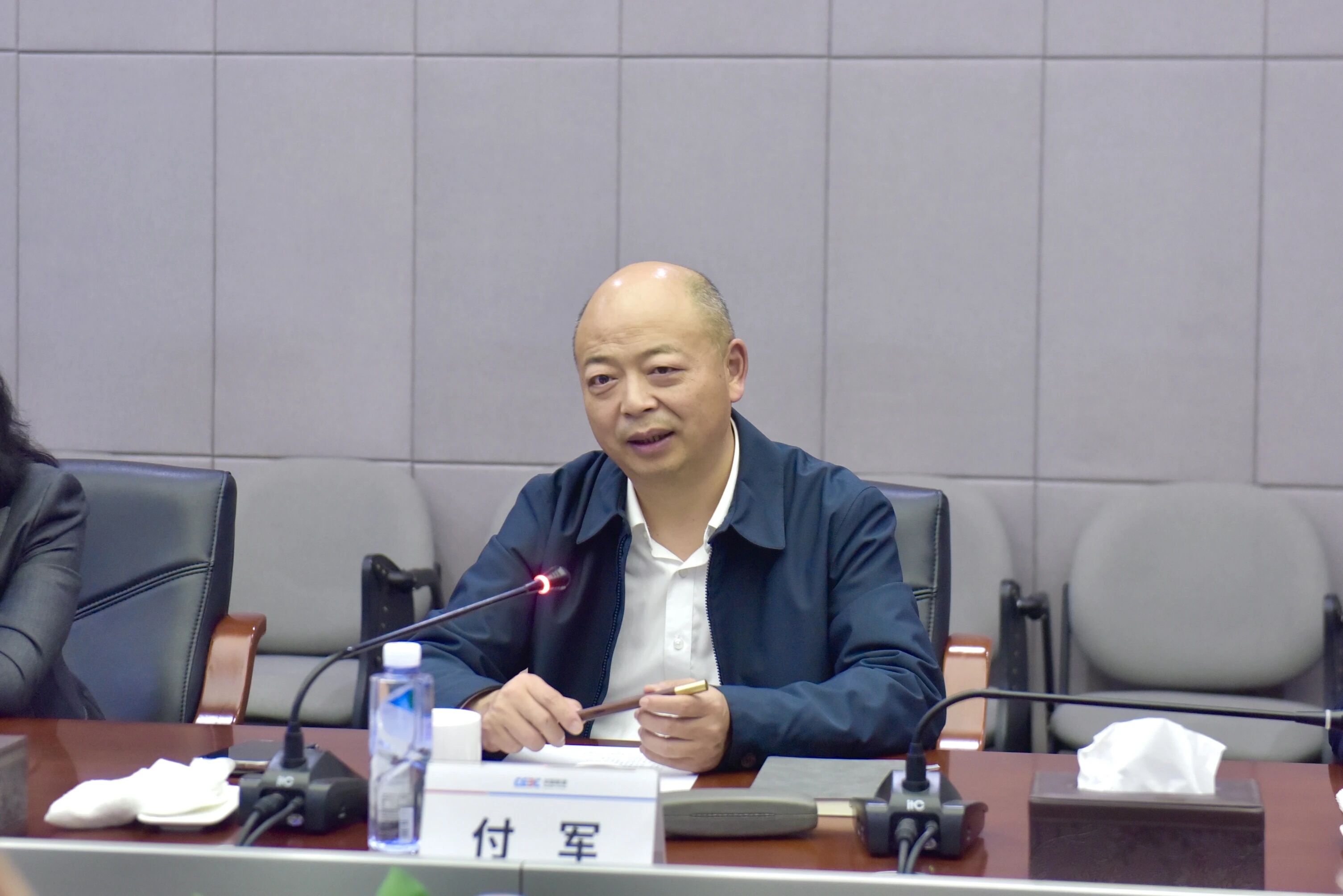 FH至尊智能与易普力开展座谈交流，谱写互利共赢新篇章